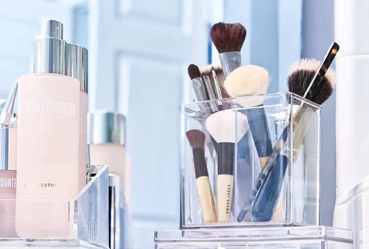 Professional Organizing Bathroom for Make-up Brushes Sugar Land Tx